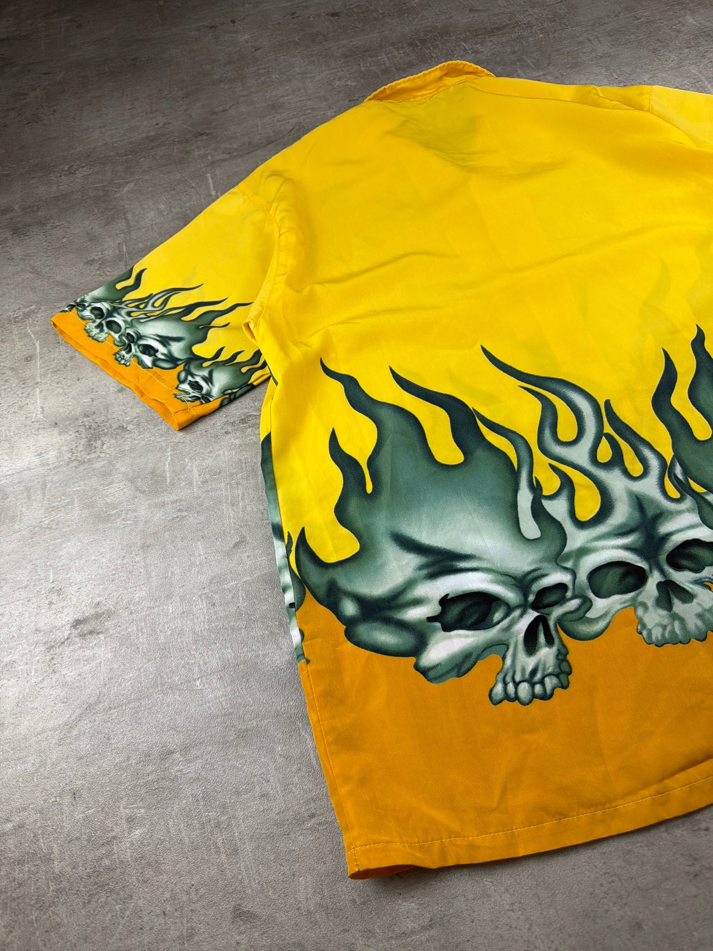 Vintage 2000s Flame Skulls All-Over Bowling Shirt – Yellow / Cyber Grunge