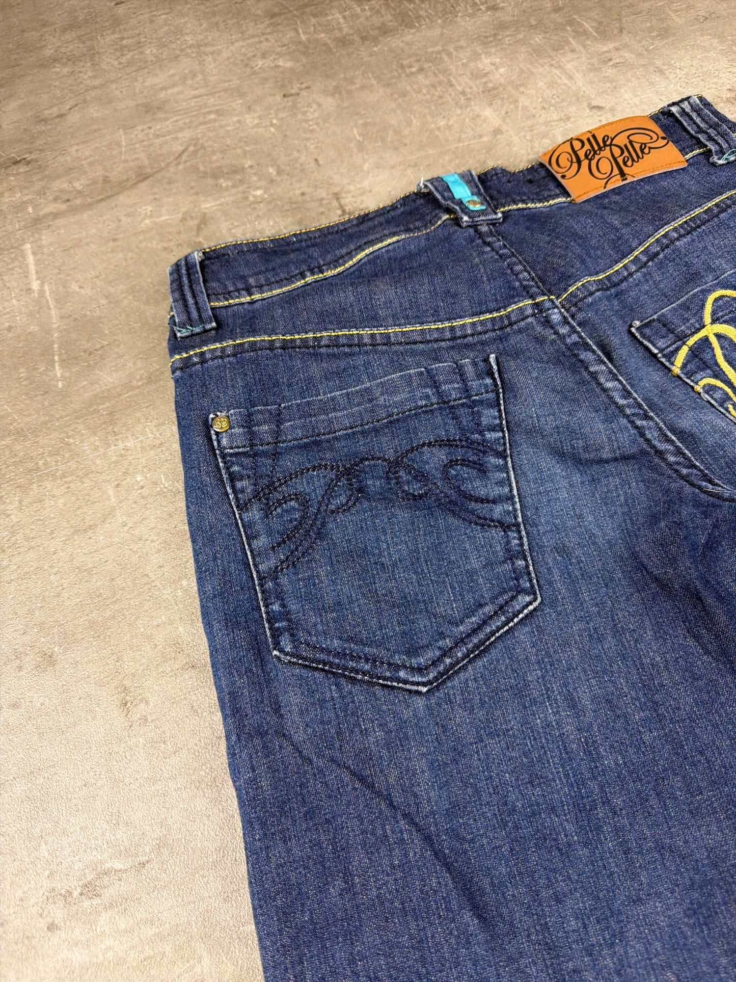 Pelle Pelle "Spellout" Baggy Denim Jorts - Dark Wash Yellow