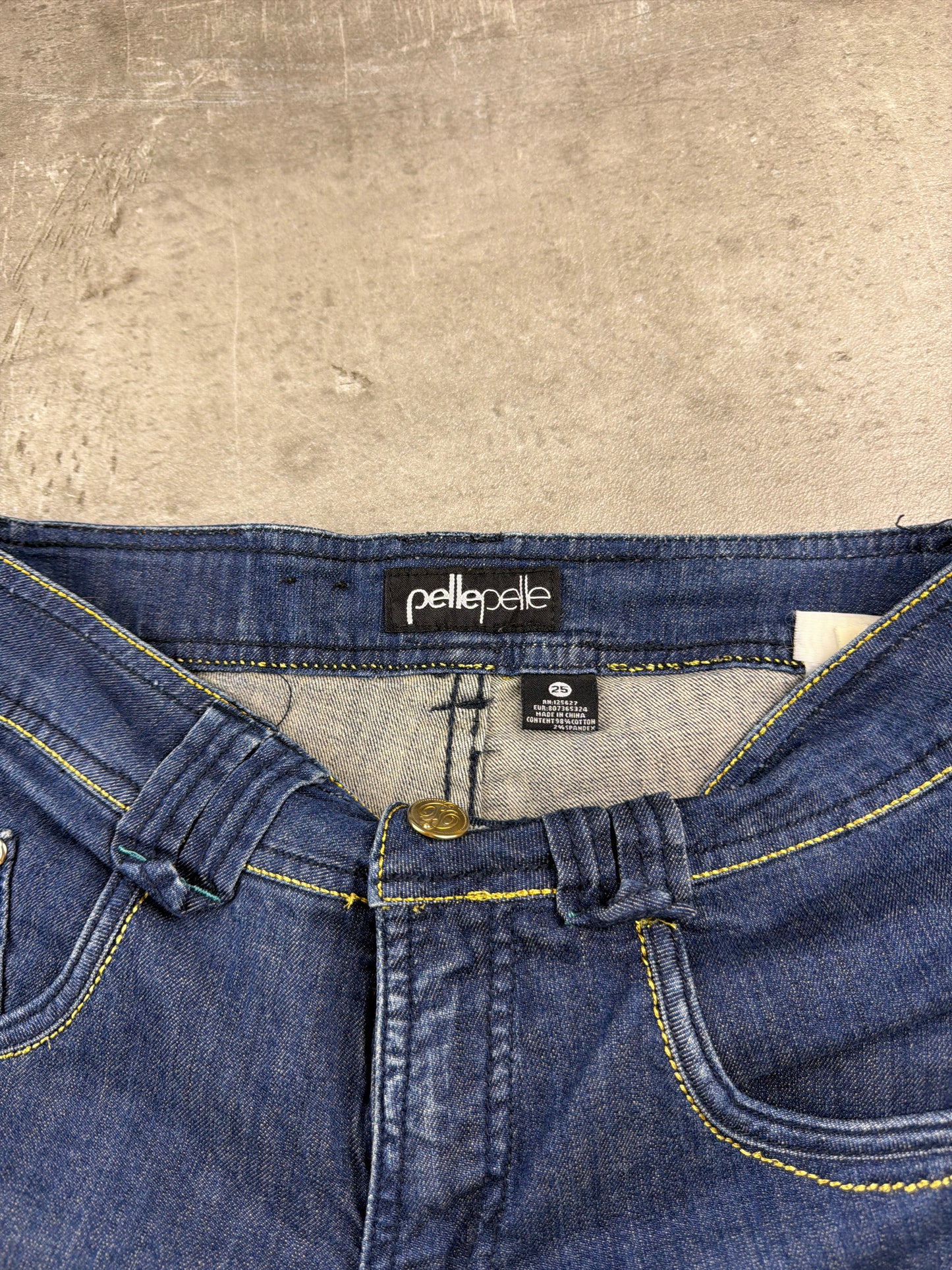 Pelle Pelle "Spellout" Baggy Denim Jorts - Dark Wash Yellow
