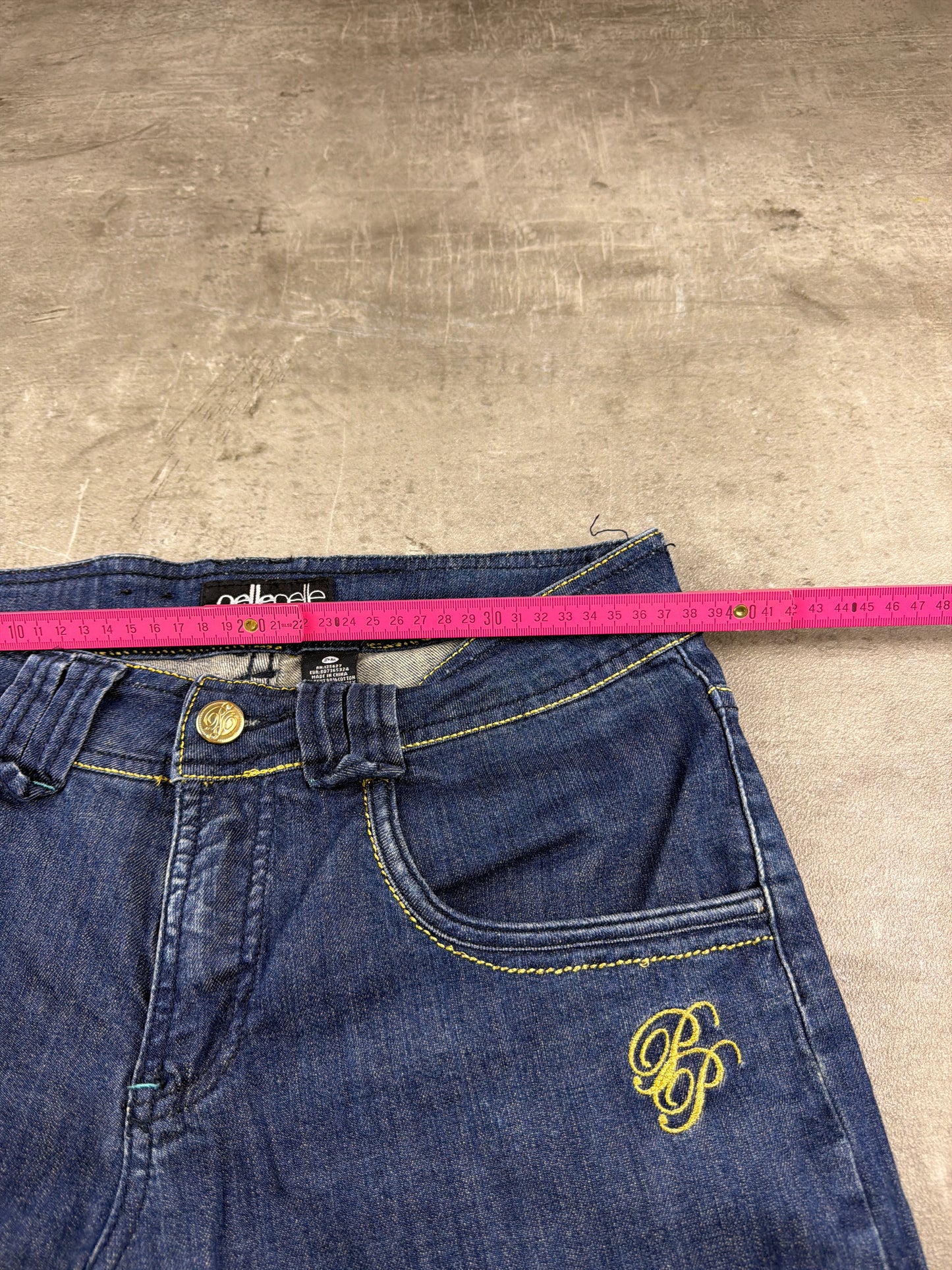 Pelle Pelle "Spellout" Baggy Denim Jorts - Dark Wash Yellow