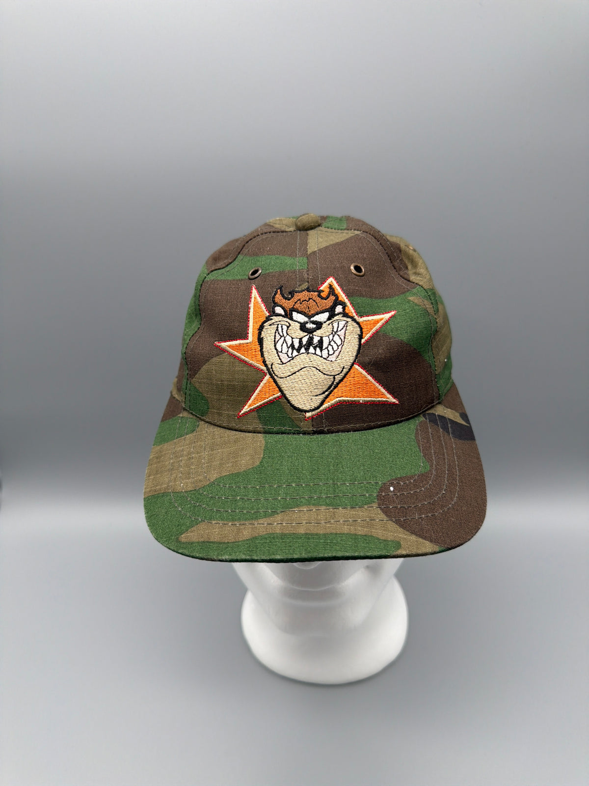 Vintage Warner Bros. "Tazmania" Camo Cap - Woodland Camouflage
