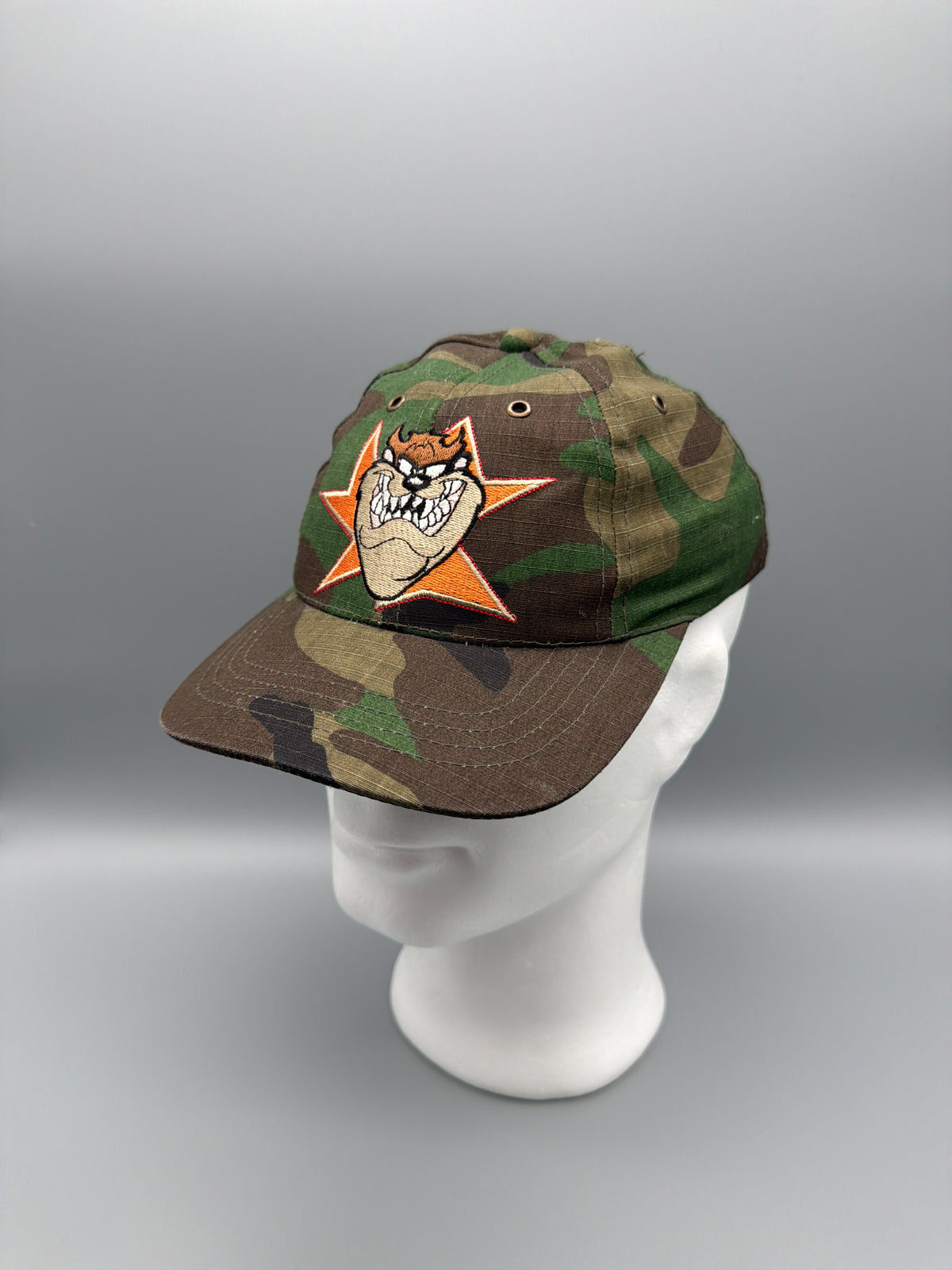 Vintage Warner Bros. "Tazmania" Camo Cap - Woodland Camouflage