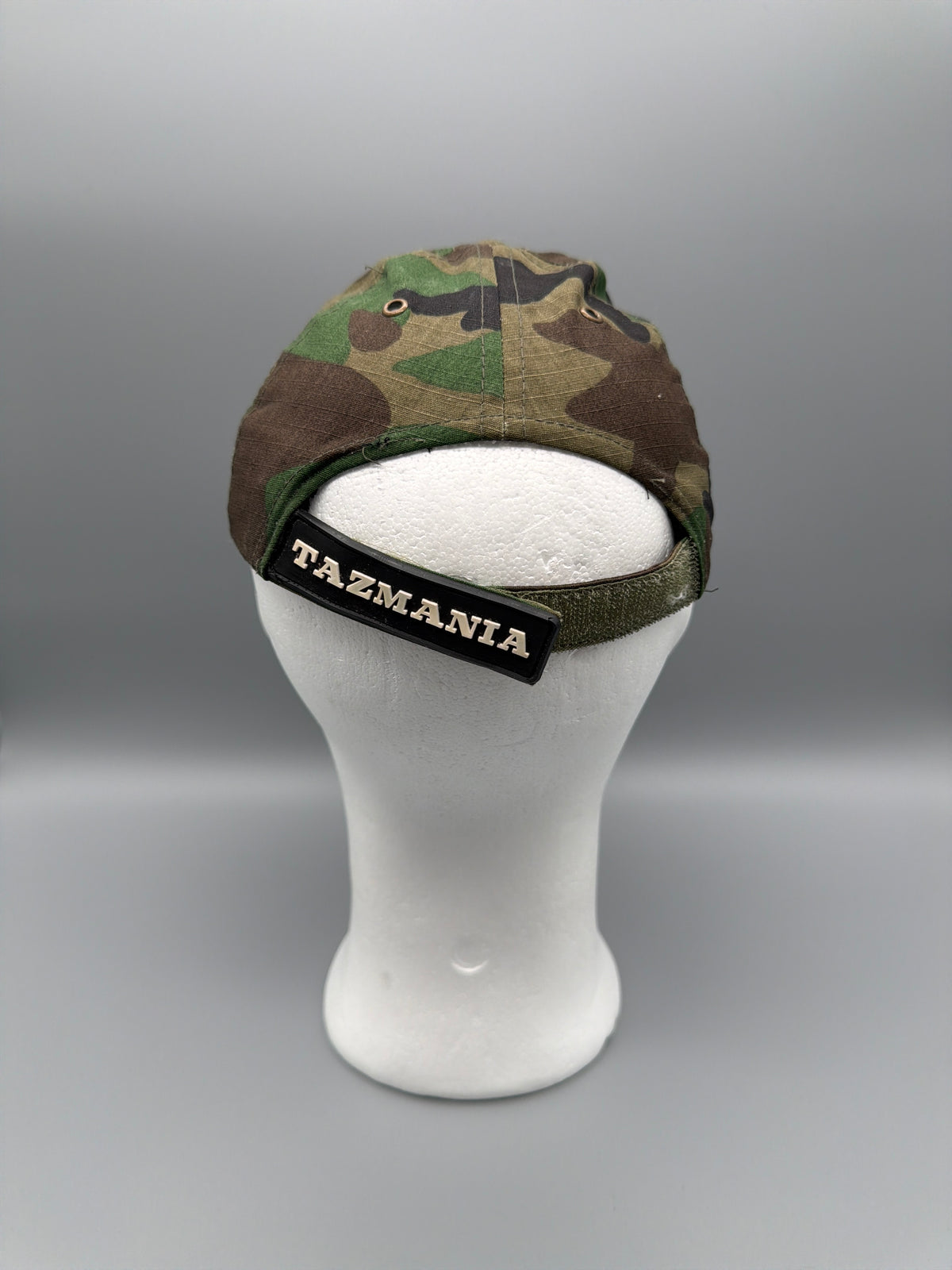 Vintage Warner Bros. "Tazmania" Camo Cap - Woodland Camouflage