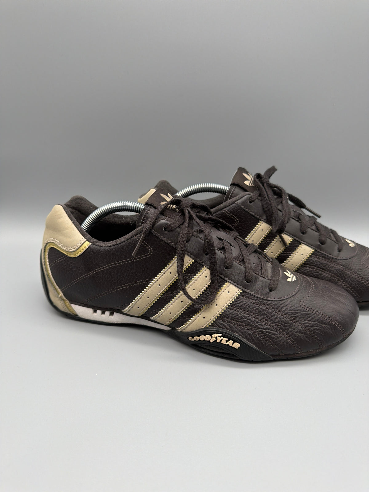 Adidas Goodyear Archive Sneaker - Brown / Gold / Beige