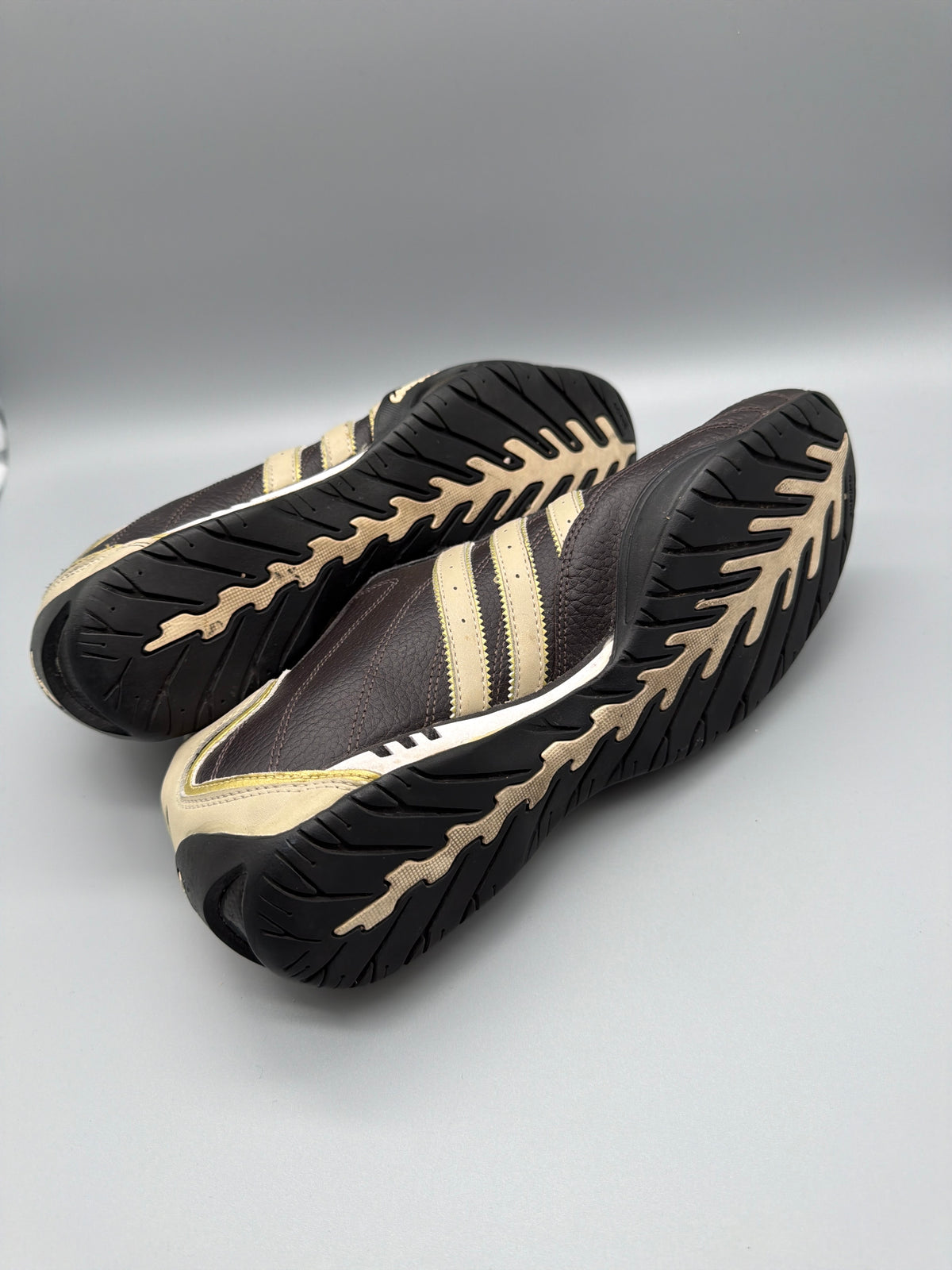 Adidas Goodyear Archive Sneaker - Brown / Gold / Beige