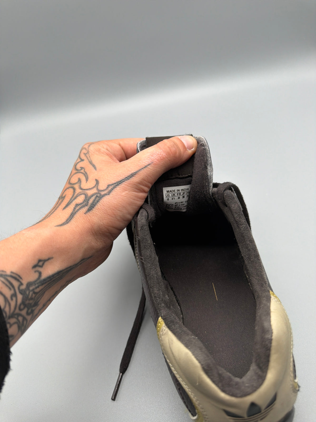 Adidas Goodyear Archive Sneaker - Brown / Gold / Beige