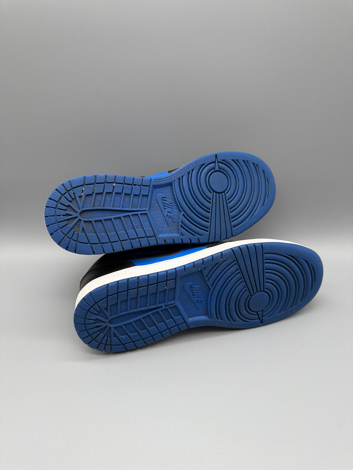 Nike Air Jordan 1 Mid Retro "Royal Blue" - Black & Royal Blue