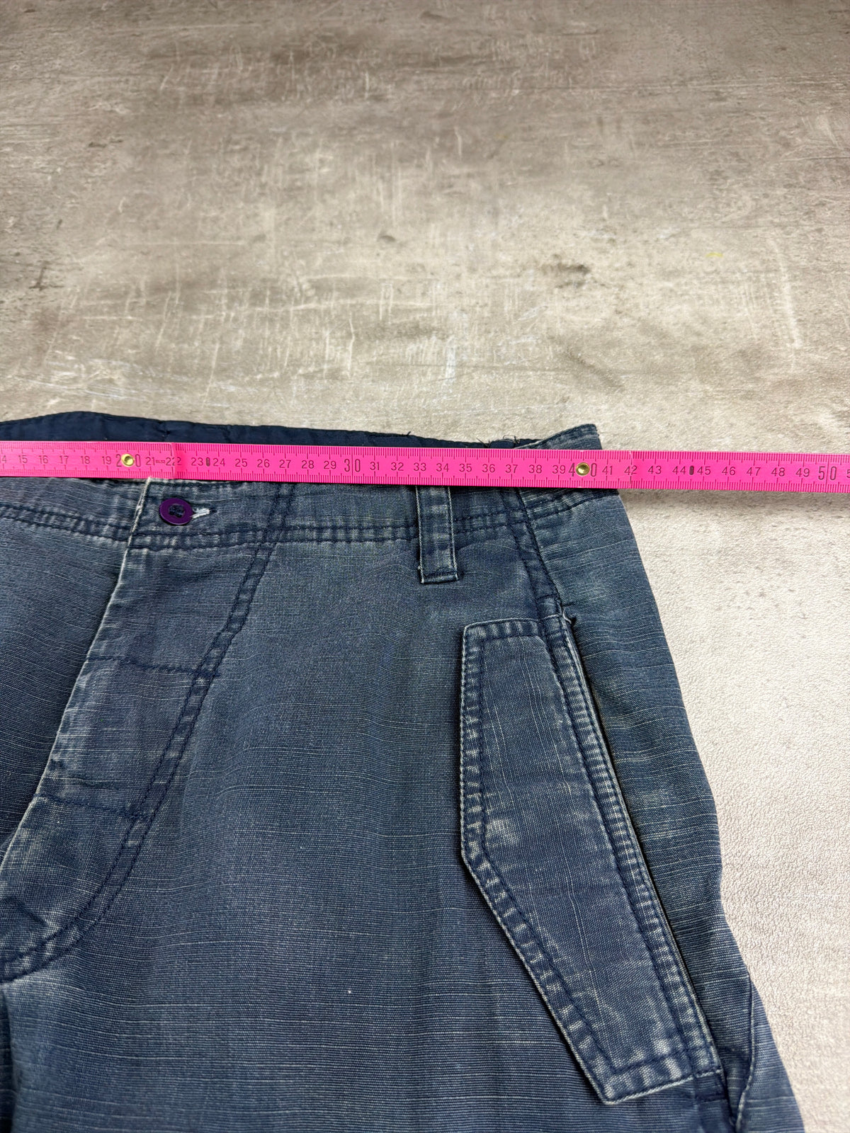 Nike Y2K Vintage Cargo Shorts - Washed Blue / Baggy Fit