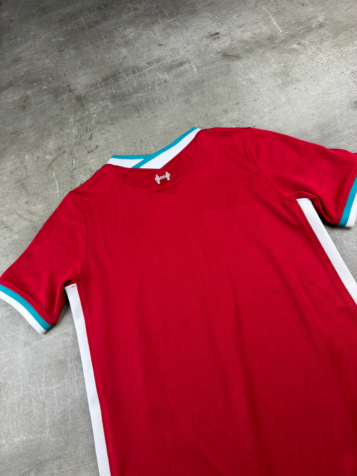 Nike Liverpool FC "Home Kit" Trikot - Red / White / Teal