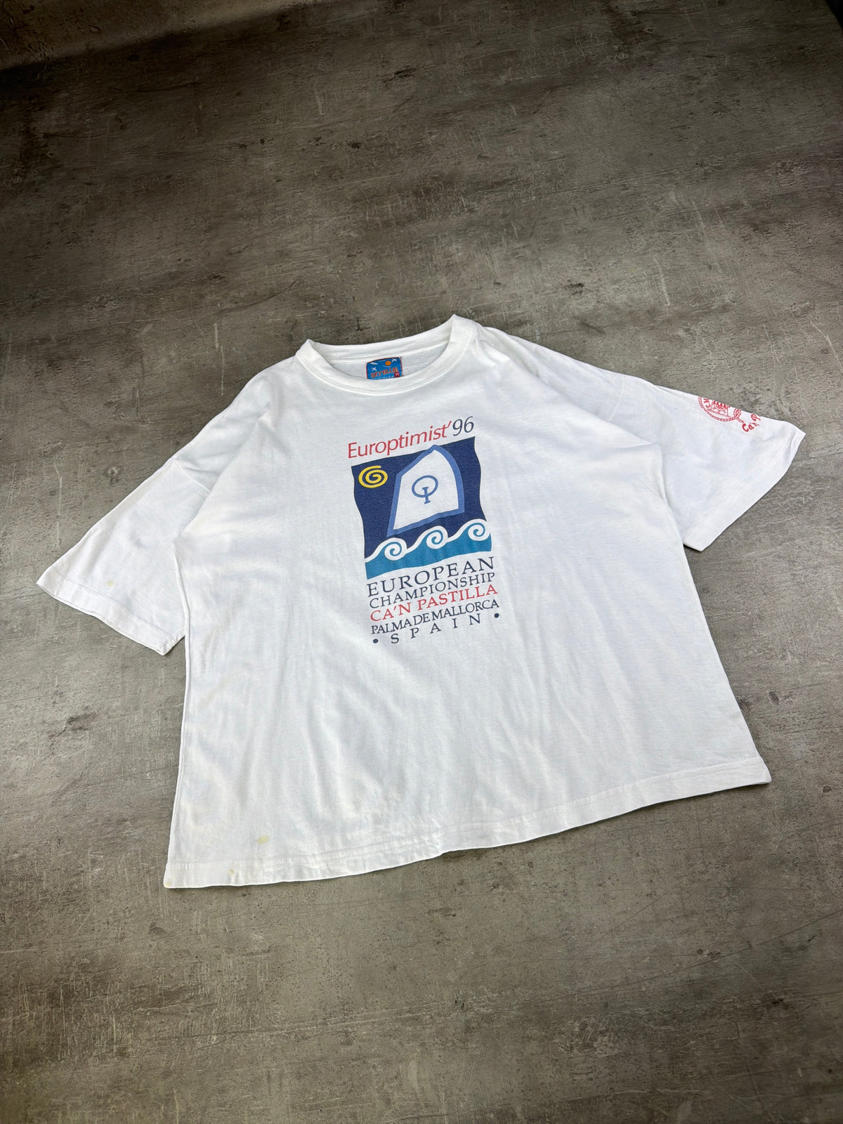 Vintage 90s "Europtimist '96" Graphic Tee – White / Graphic