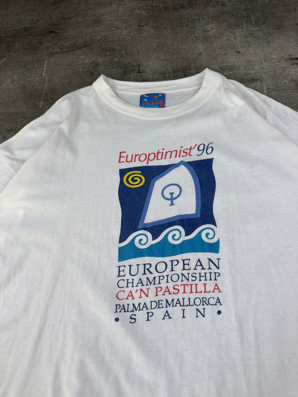 Vintage 90s "Europtimist '96" Graphic Tee – White / Graphic