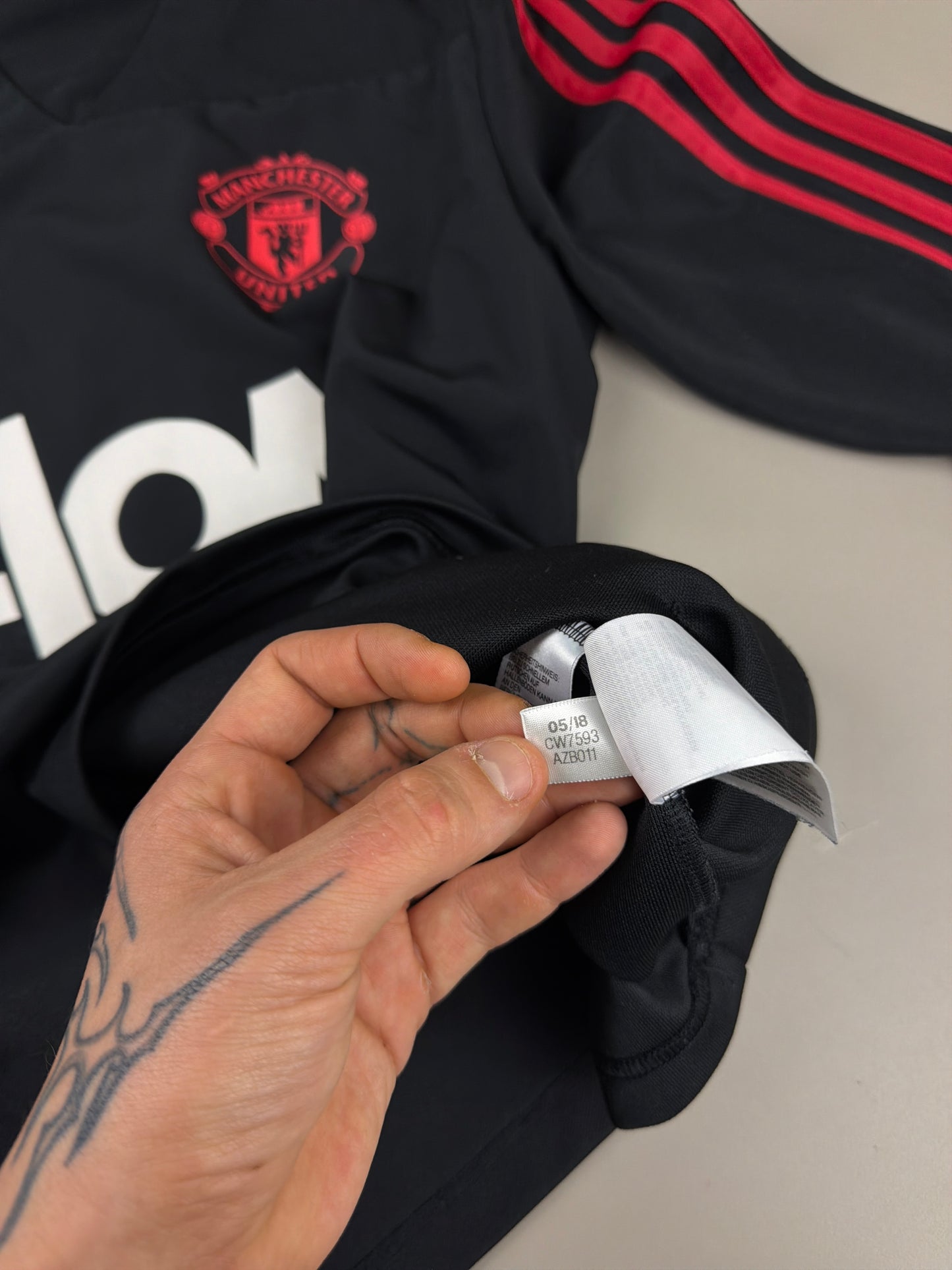 Adidas Manchester United 2018 "Aon" Longsleeve Training Top - All Black / Red Block