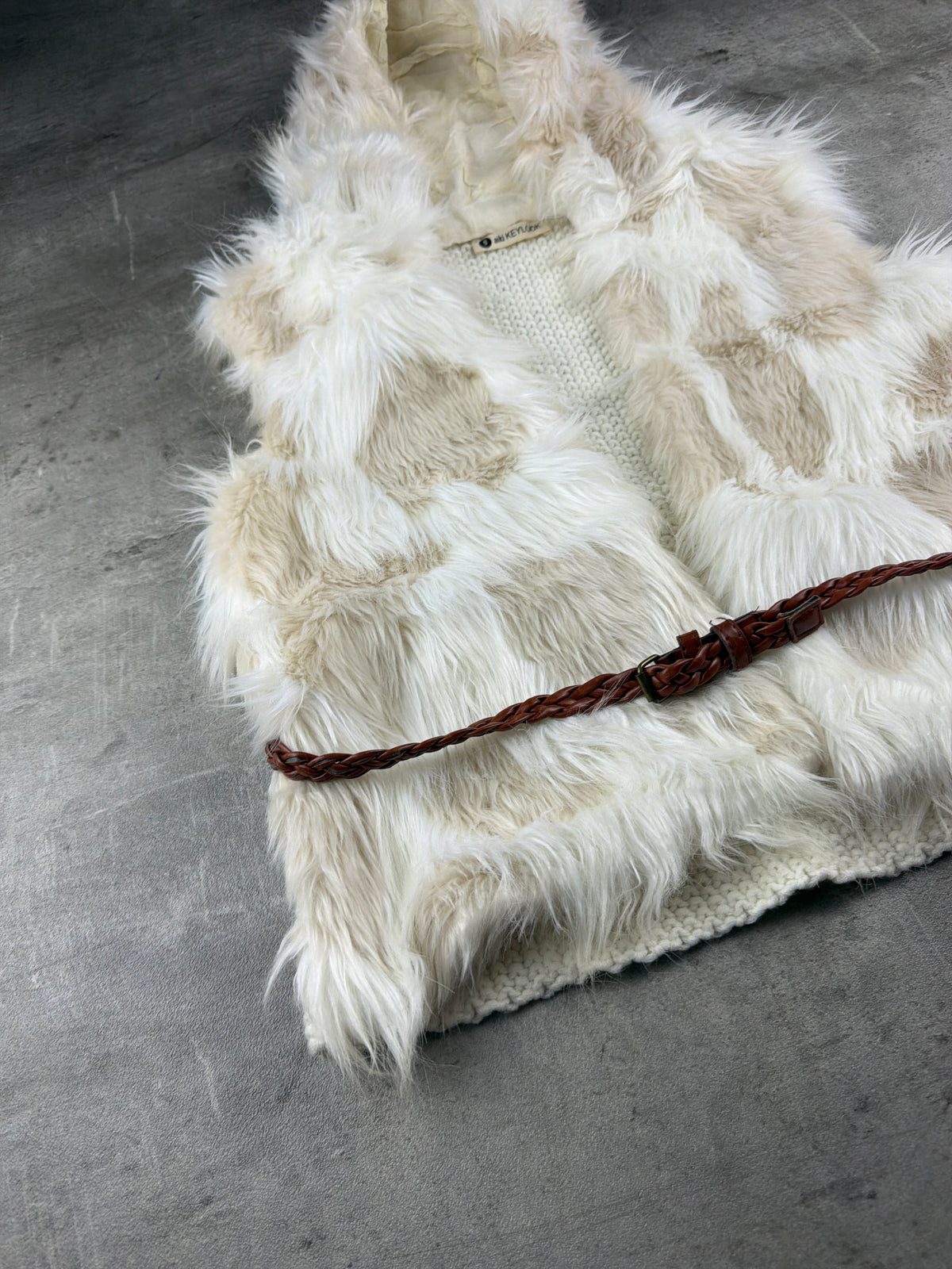 aiki KEYLOOK "Fairycore" Hooded Faux Fur Knit Vest - Off-White & Beige