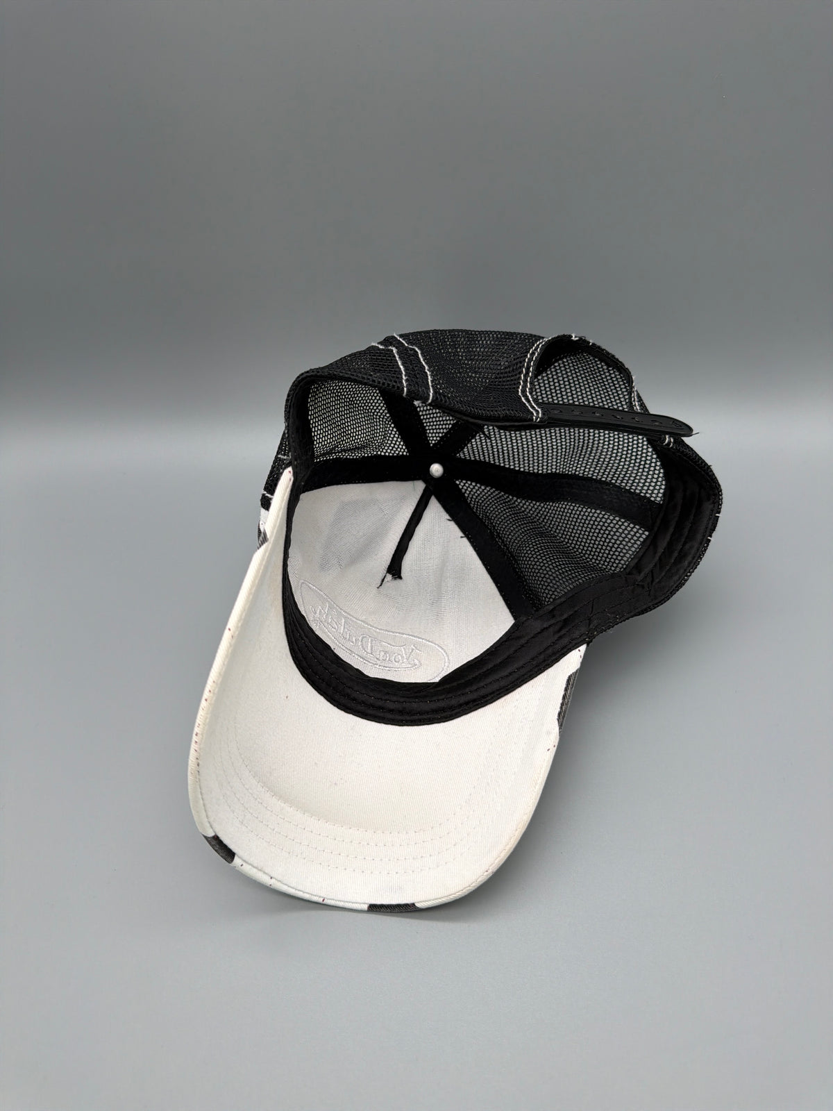 Von Dutch Archive "Harlequin" Trucker Cap - Black & White