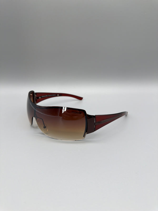 Dazzle Y2K Shield Sunglasses - Burgundy / Brown Gradient