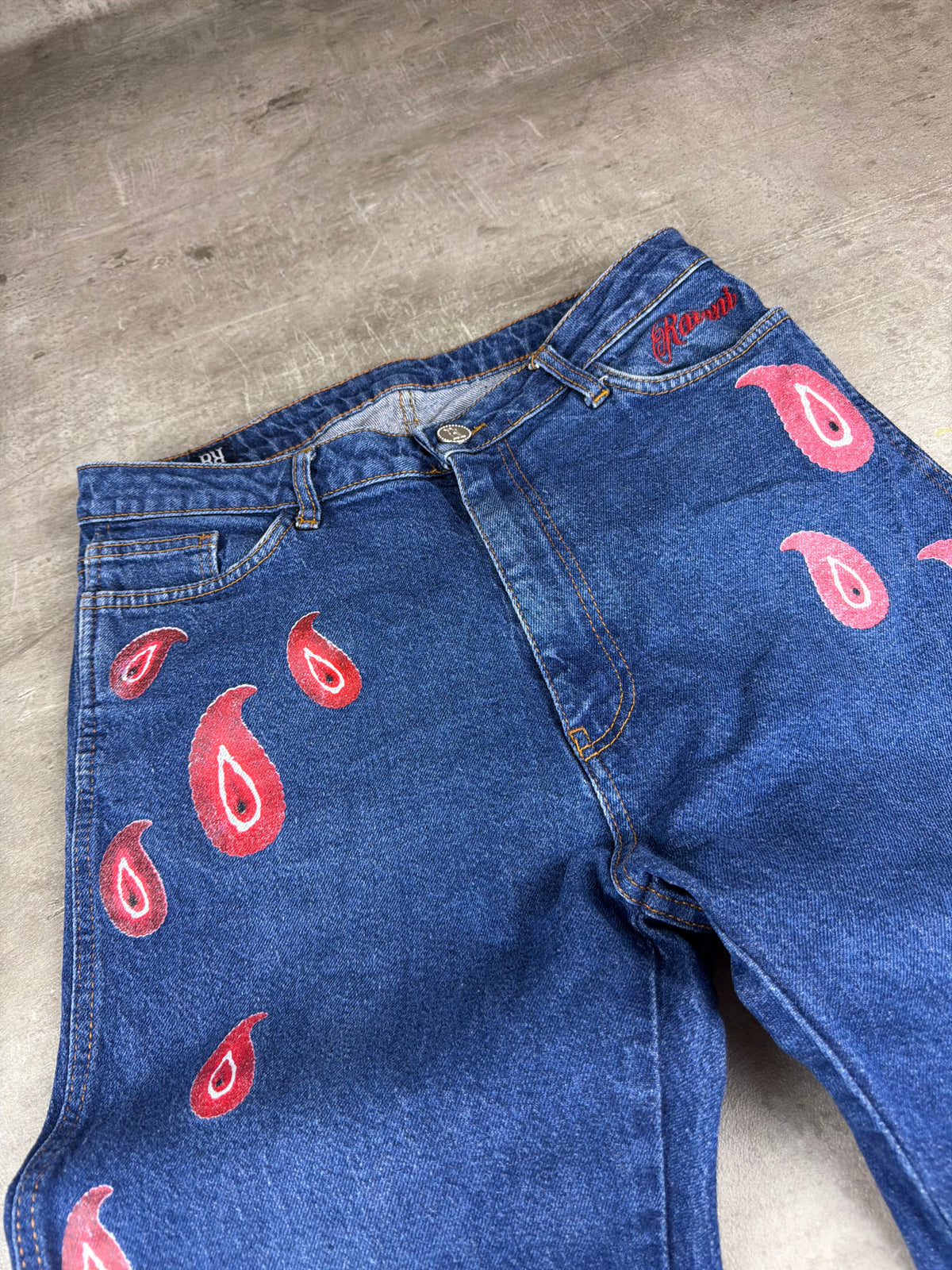Ravani Berlin Paisley Custom Graphic Denim Pants – Blue/Red