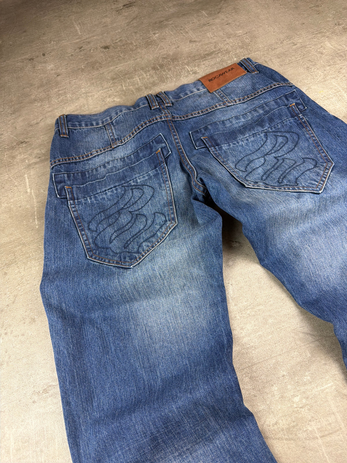 Rocawear Y2K Loose Fit Denim Jeans "Tony Fit" – Blue Wash