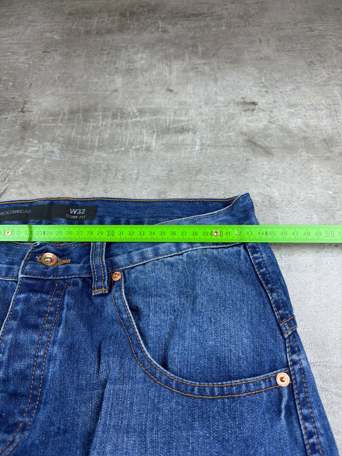Rocawear Y2K Loose Fit Denim Jeans "Tony Fit" – Blue Wash