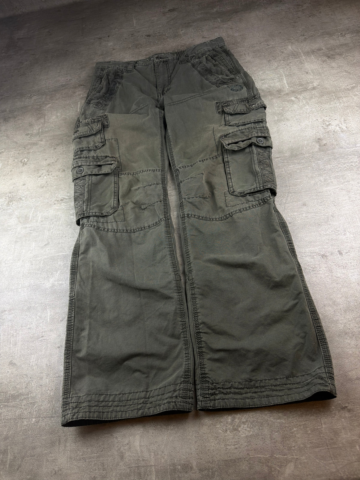 Camp David Vintage Utility "Gisela" Multi-Pockets Cargo Pants - Washed Khaki / Olive Grey