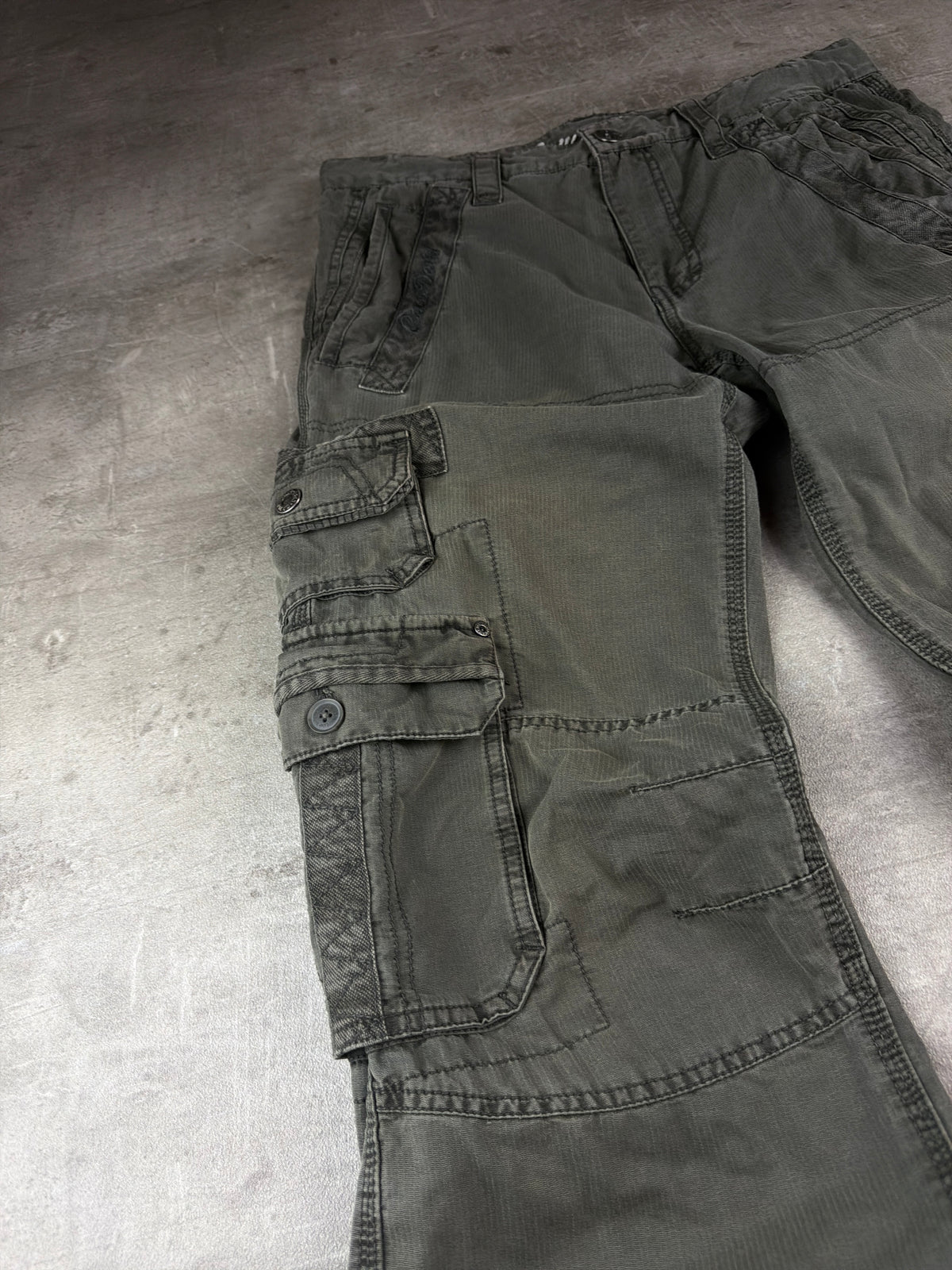 Camp David Vintage Utility "Gisela" Multi-Pockets Cargo Pants - Washed Khaki / Olive Grey