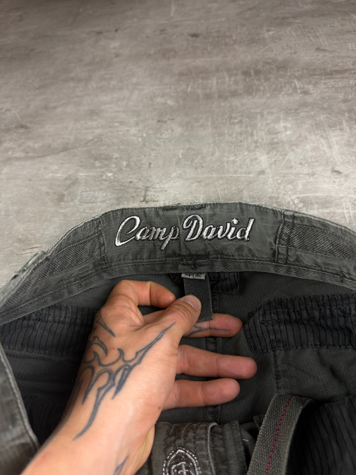 Camp David Vintage Utility "Gisela" Multi-Pockets Cargo Pants - Washed Khaki / Olive Grey
