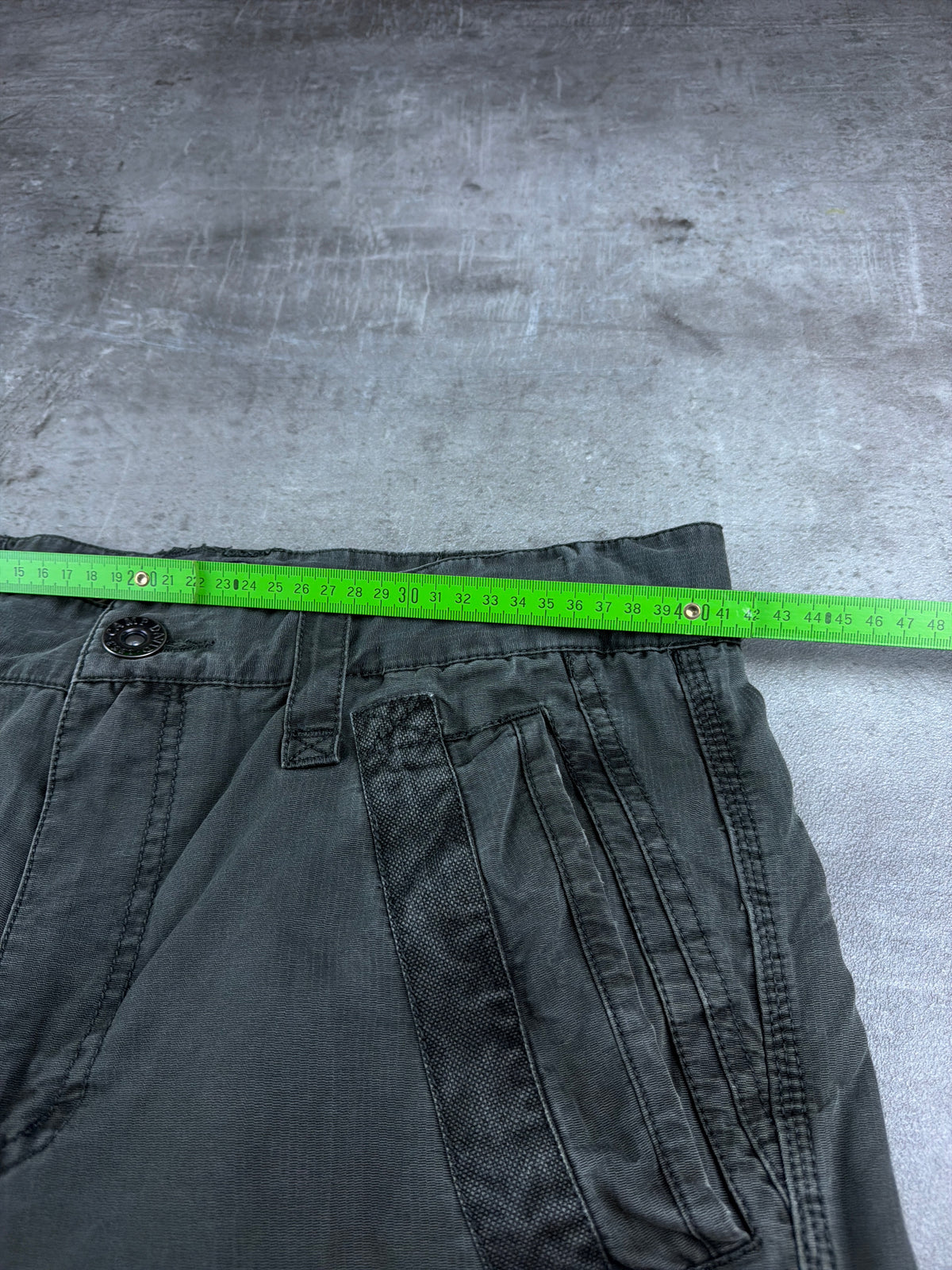 Camp David Vintage Utility "Gisela" Multi-Pockets Cargo Pants - Washed Khaki / Olive Grey