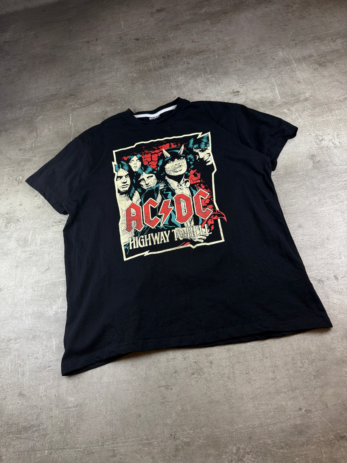 AC/DC Vintage Graphic "Highway to Hell" Band Shirt - Black