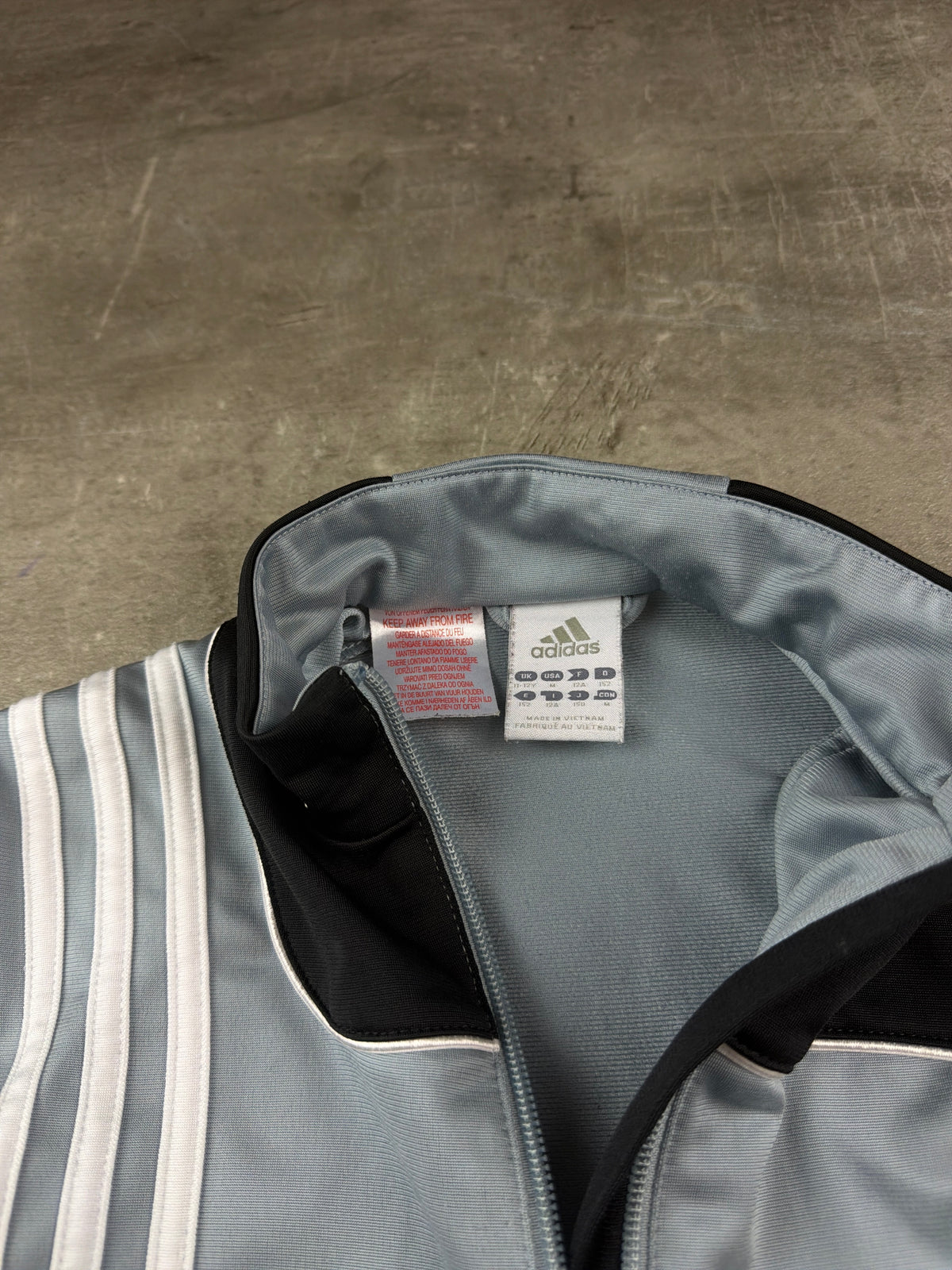 Adidas Y2K Two-Tone Three-Stripes Trackjacket - Grey / Black