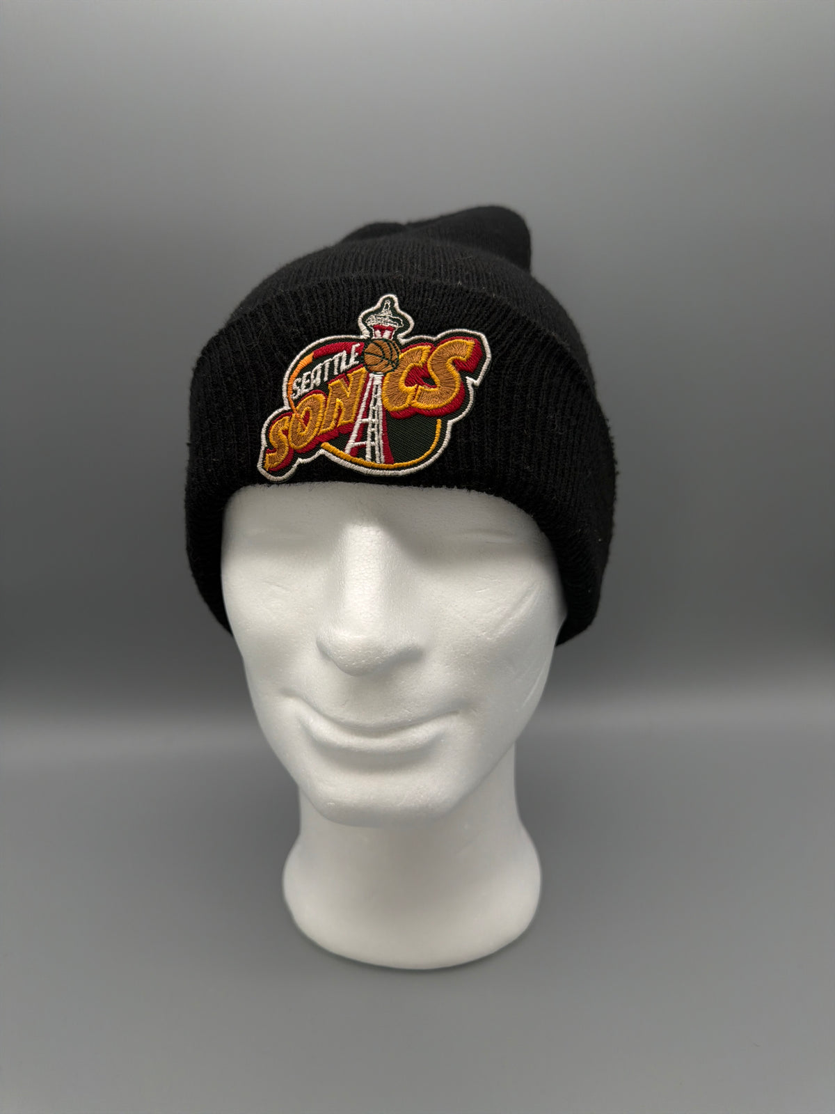 Seattle SuperSonics Vintage NBA Embroidered Logo Cuff Beanie - Black - Past Pieces