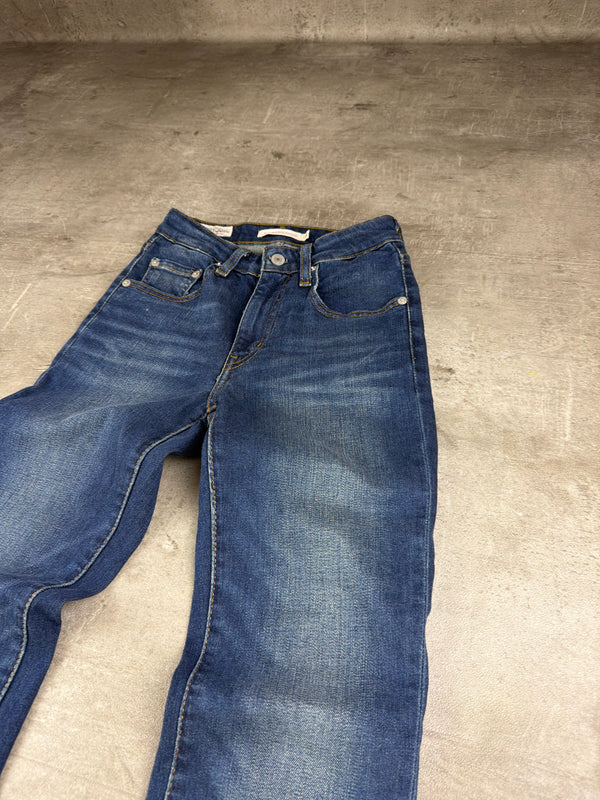 Levi's 725 High Rise Bootcut Flared Denim - Medium Blue Washed