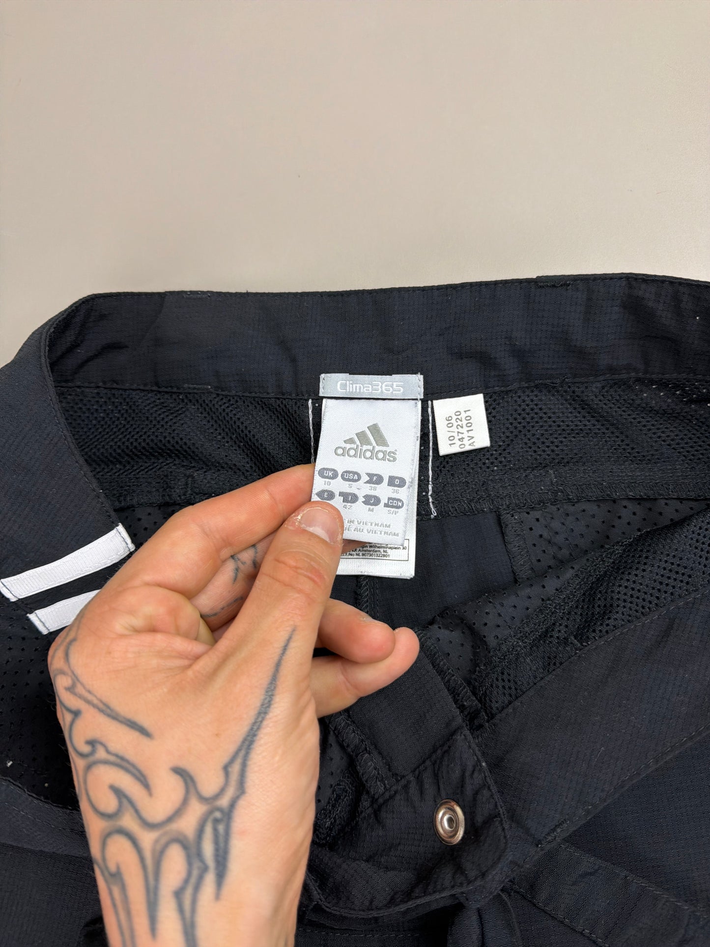 Adidas Y2K "Clima365" Low-Waist Trackpants - Black White Gorpcore