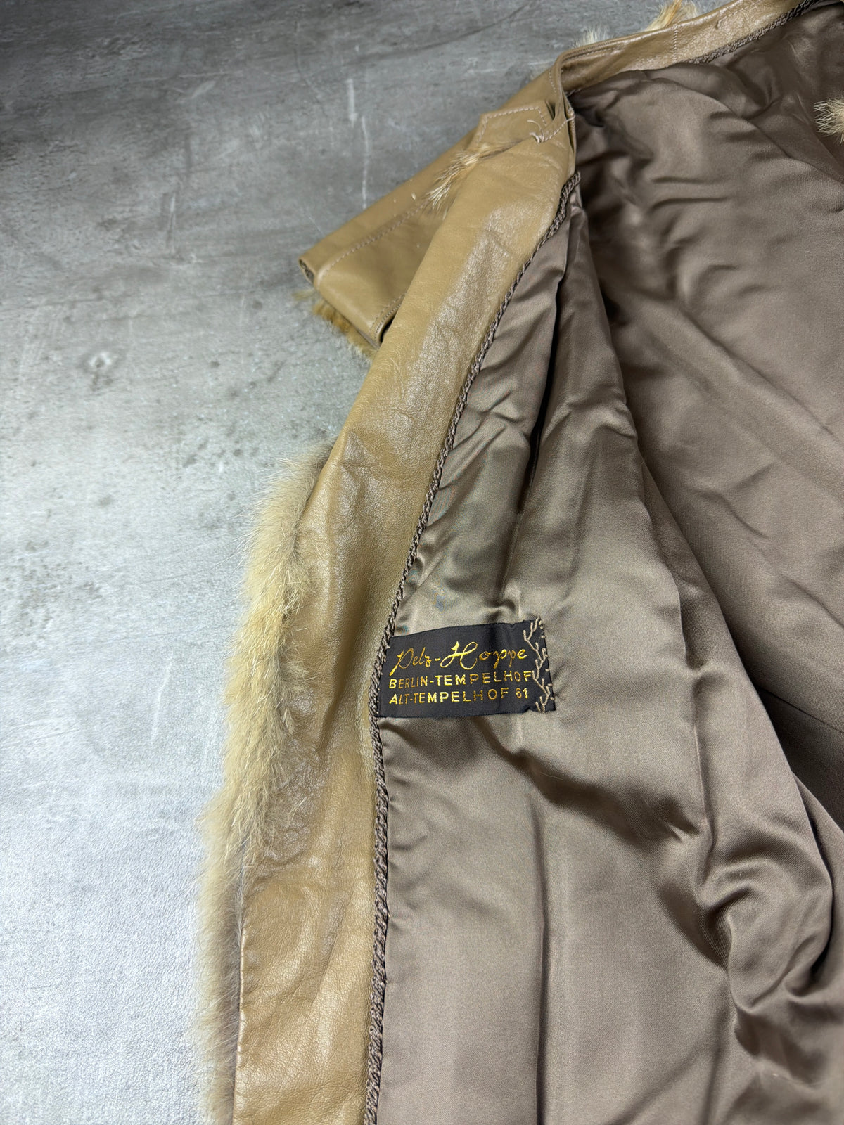 Vintage Pelz-Hoppe Berlin Real Fur Leather Vest - Brown / Beige - Past Pieces