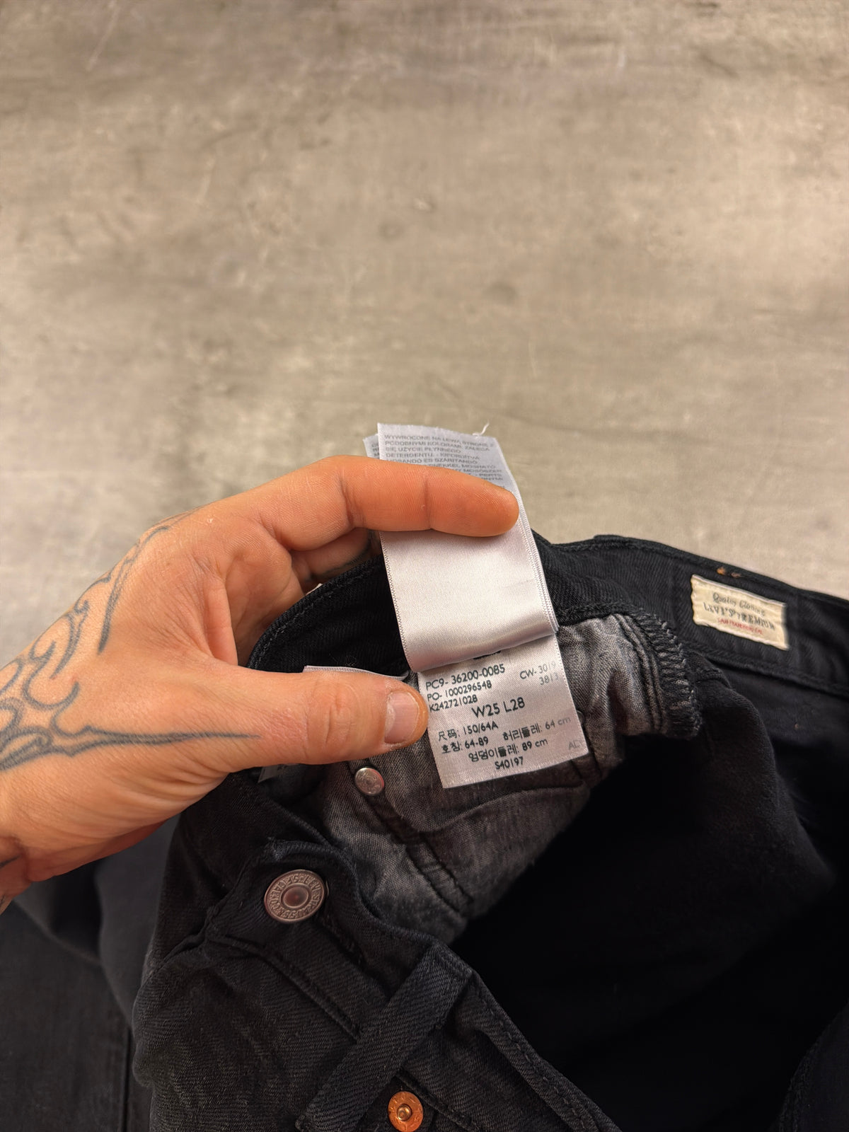 Levi's Premium Vintage Straight Leg Denim - Washed Black – Ansicht 5