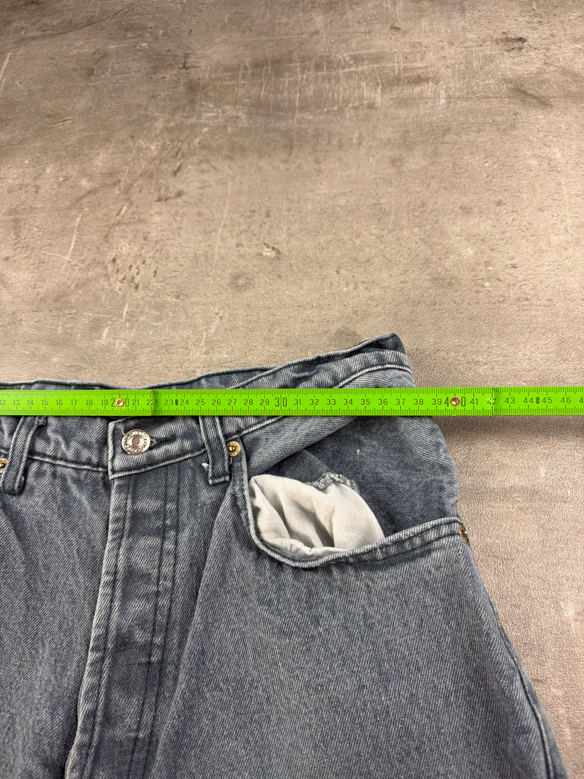 Levi's "501" Vintage Straight Leg Denim Jeans - Faded Grey Blue – Ansicht 9