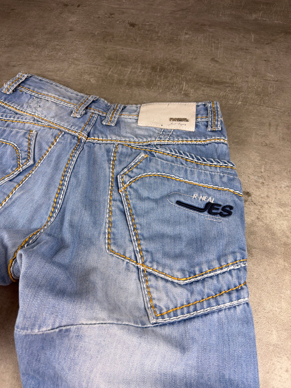 R-Neal Y2K Baggy Cargo Denim Jeans - Light Blue Washed – Ansicht 10