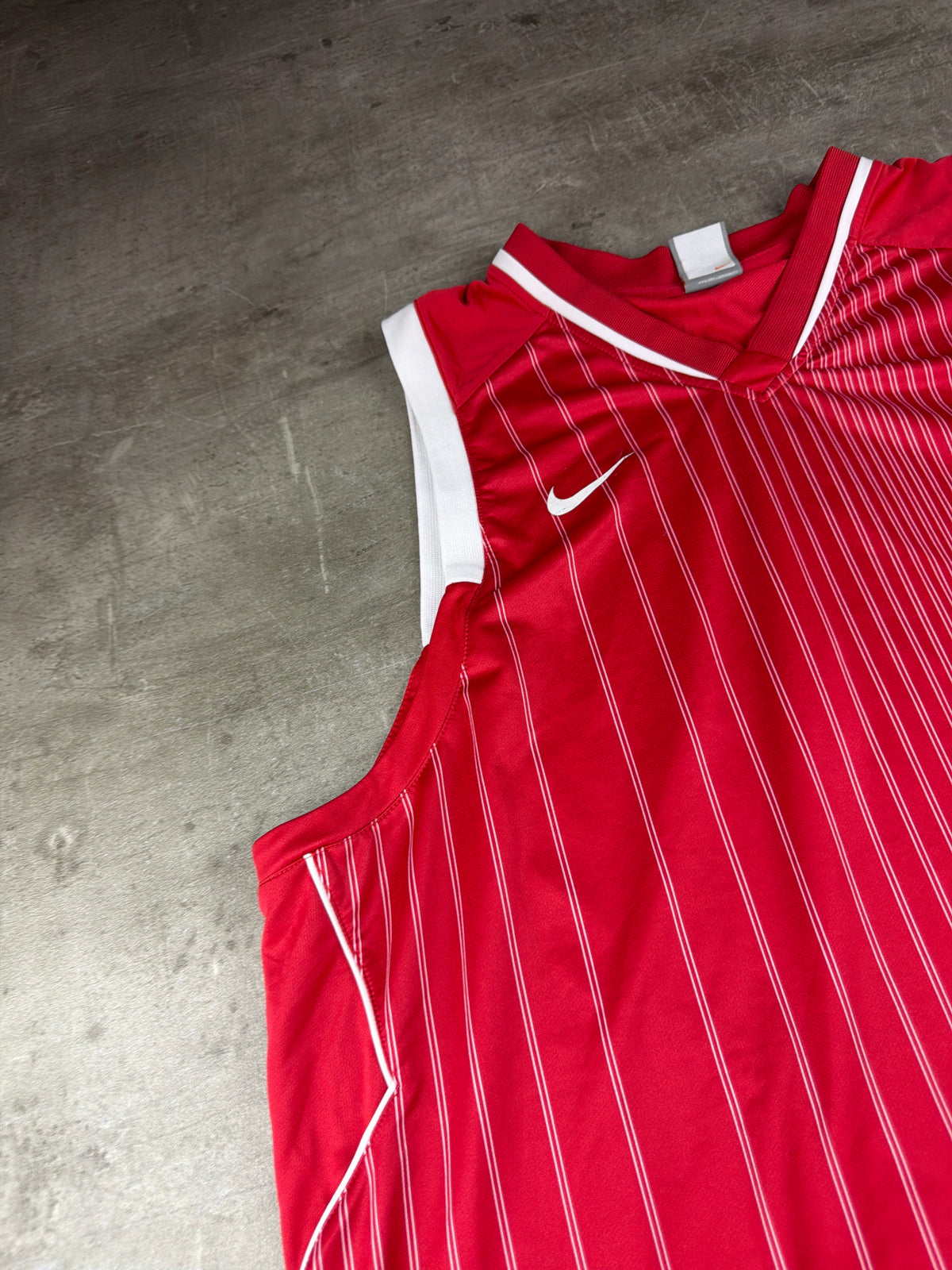 Nike Basketball Pinstripe Graphic Jersey - Red / White Y2K Streetwear - Past Pieces