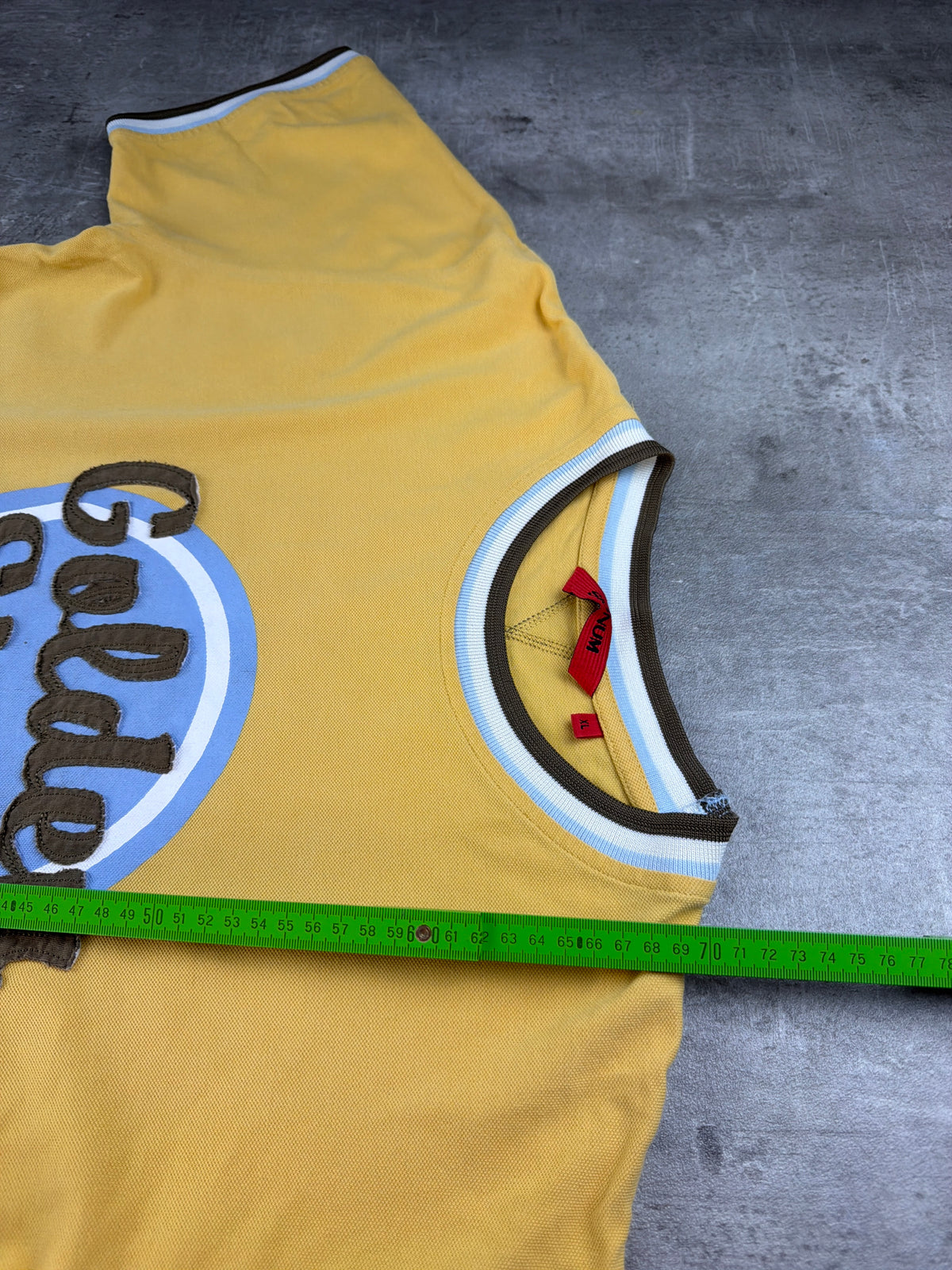 Signum Y2K "Golden State" Ringer Graphic Tee - Yellow / Light Blue – Ansicht 8
