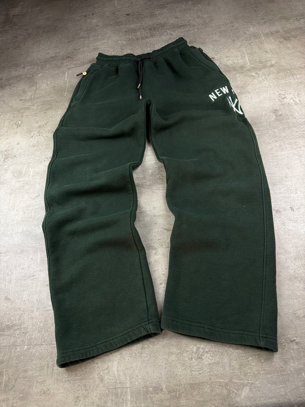 Nike x New York Yankees Embroidered Baggy Sweatpants - Forest Green