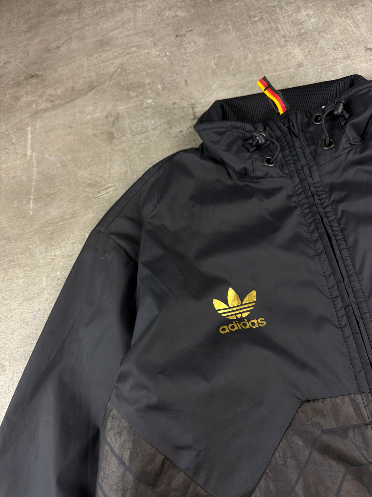Adidas Originals Deutscher Fussball-Bund Windbreaker - All Black / Gold - Past Pieces