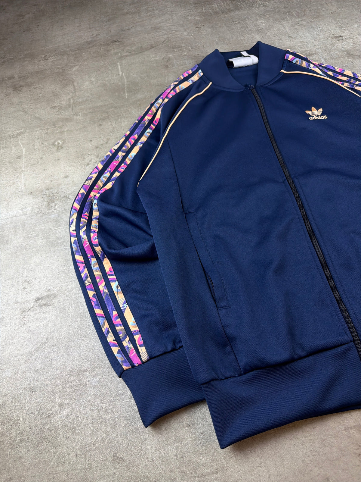 Adidas Originals Trefoil Graphic Stripes Trackjacket - Navy Blue / Pink Y2K – Ansicht 3