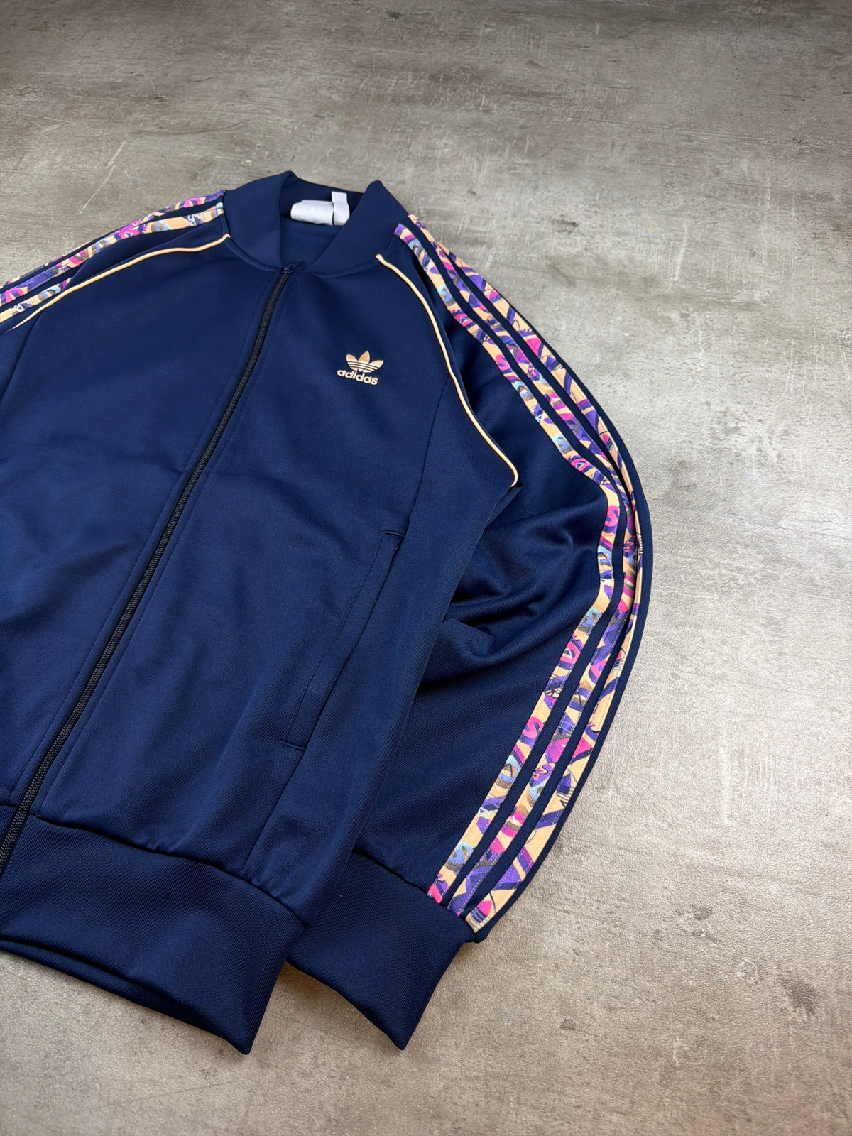 Adidas Originals Trefoil Graphic Stripes Trackjacket - Navy Blue / Pink Y2K – Ansicht 4