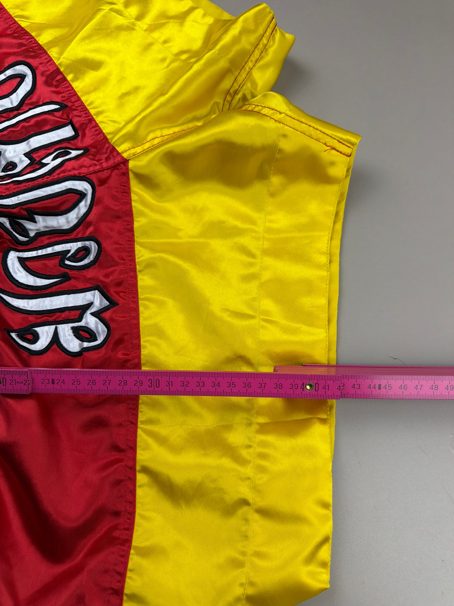 Ju-sports "Muay Thai" Combat Shorts - Two-Tone Red & Yellow