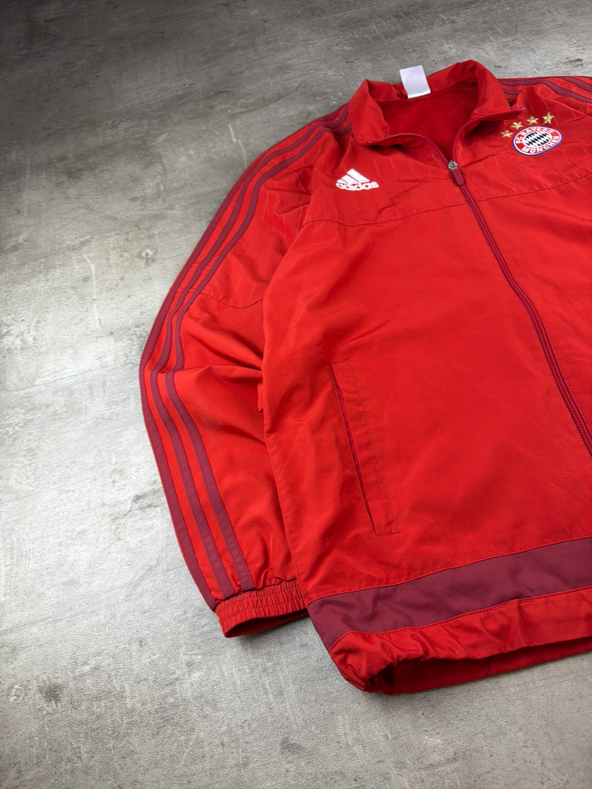 Adidas FC Bayern Munich 2015/16 Presentation Trackjacket - Red / Burgundy Blokecore - Past Pieces