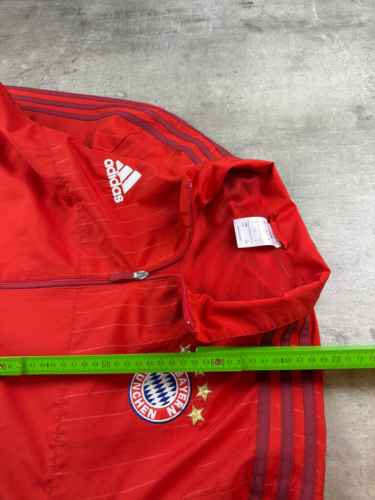Adidas FC Bayern Munich 2015/16 Presentation Trackjacket - Red / Burgundy Blokecore - Past Pieces