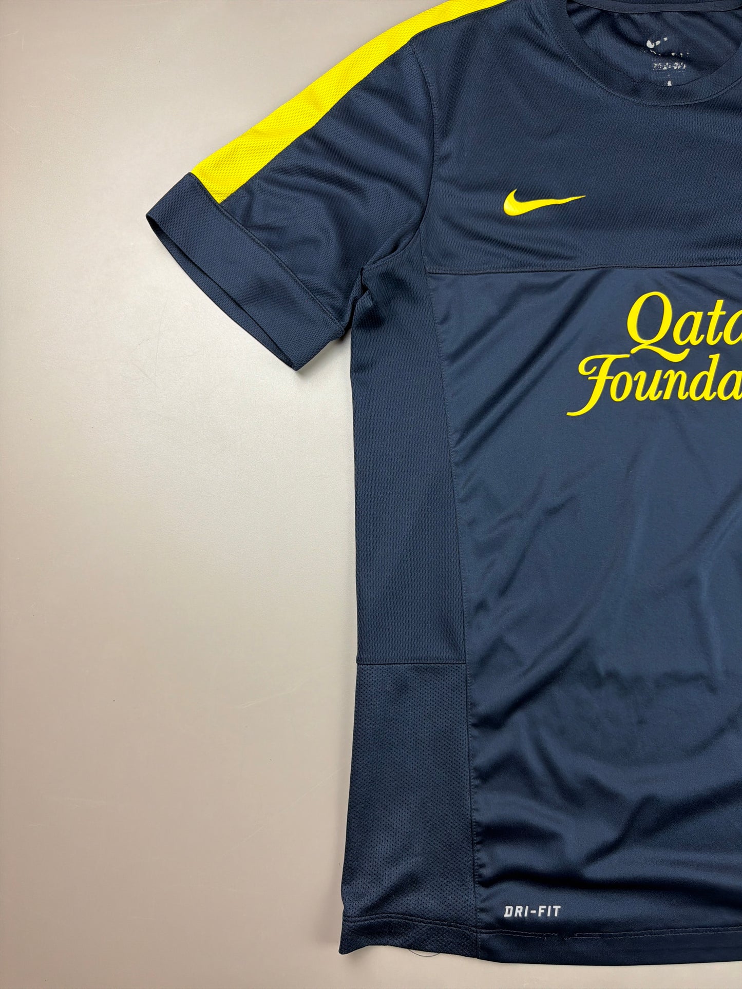 Nike FC Barcelona 2011/12 "Qatar Foundation" Jersey - Navy Blue Y2K Streatwear