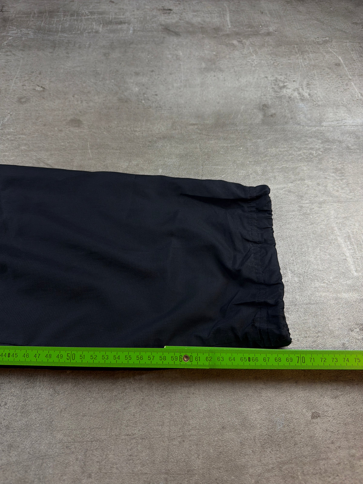 Adidas Y2K Three-Stripes Nylon Trackpants - Black / White – Ansicht 12