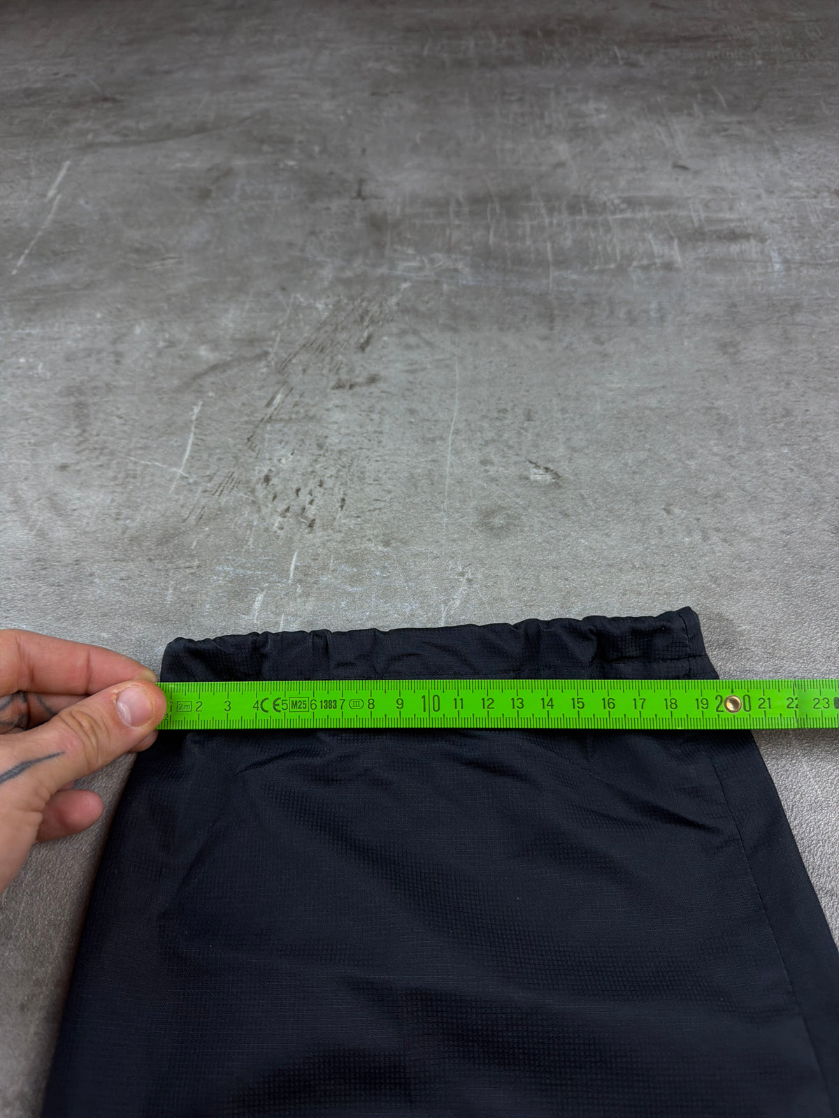 Adidas Y2K Three-Stripes Nylon Trackpants - Black / White – Ansicht 13