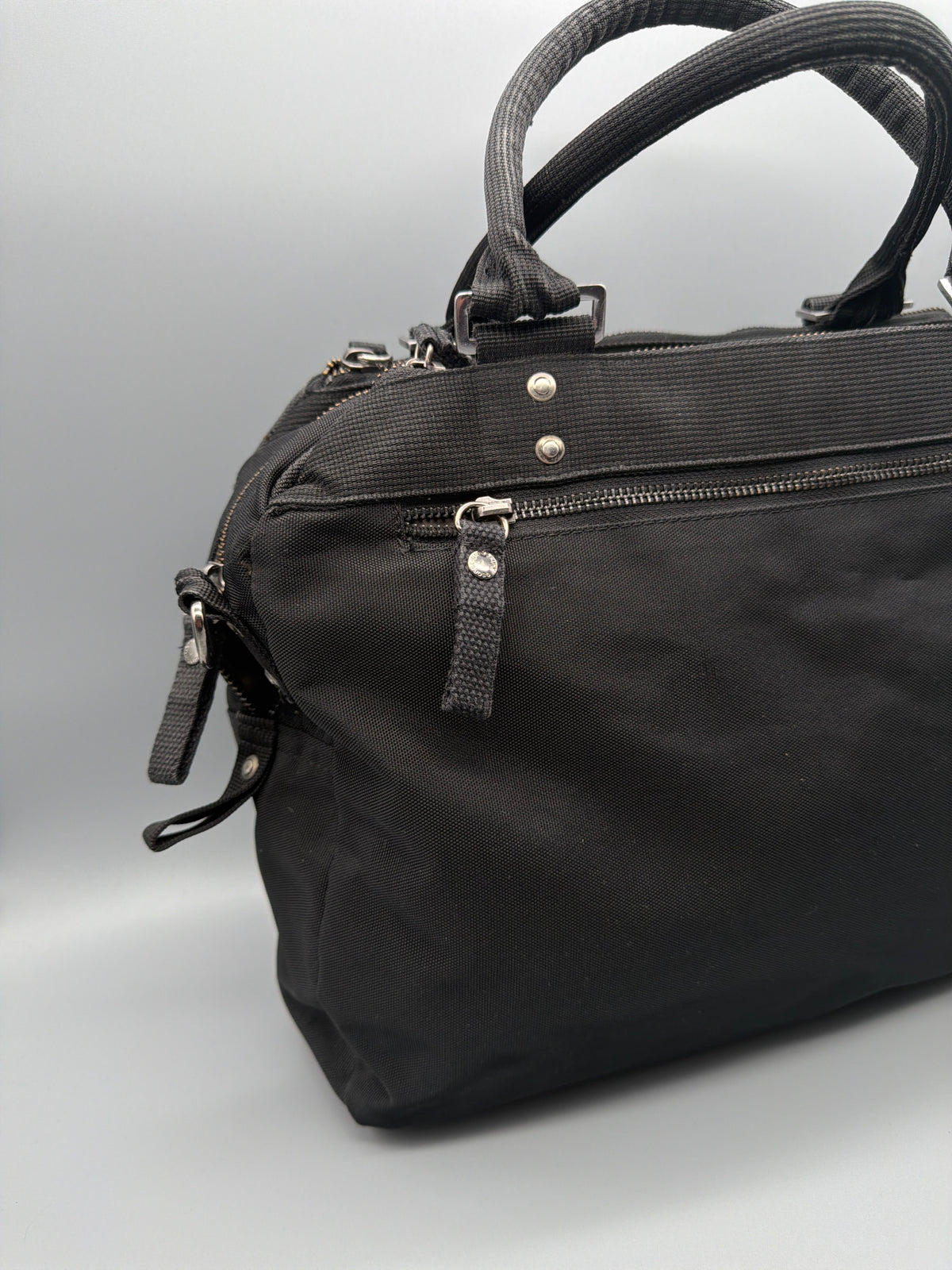 George Gina & Lucy "Miss Perfect" Nylon Handbag - All Black Y2K - Past Pieces