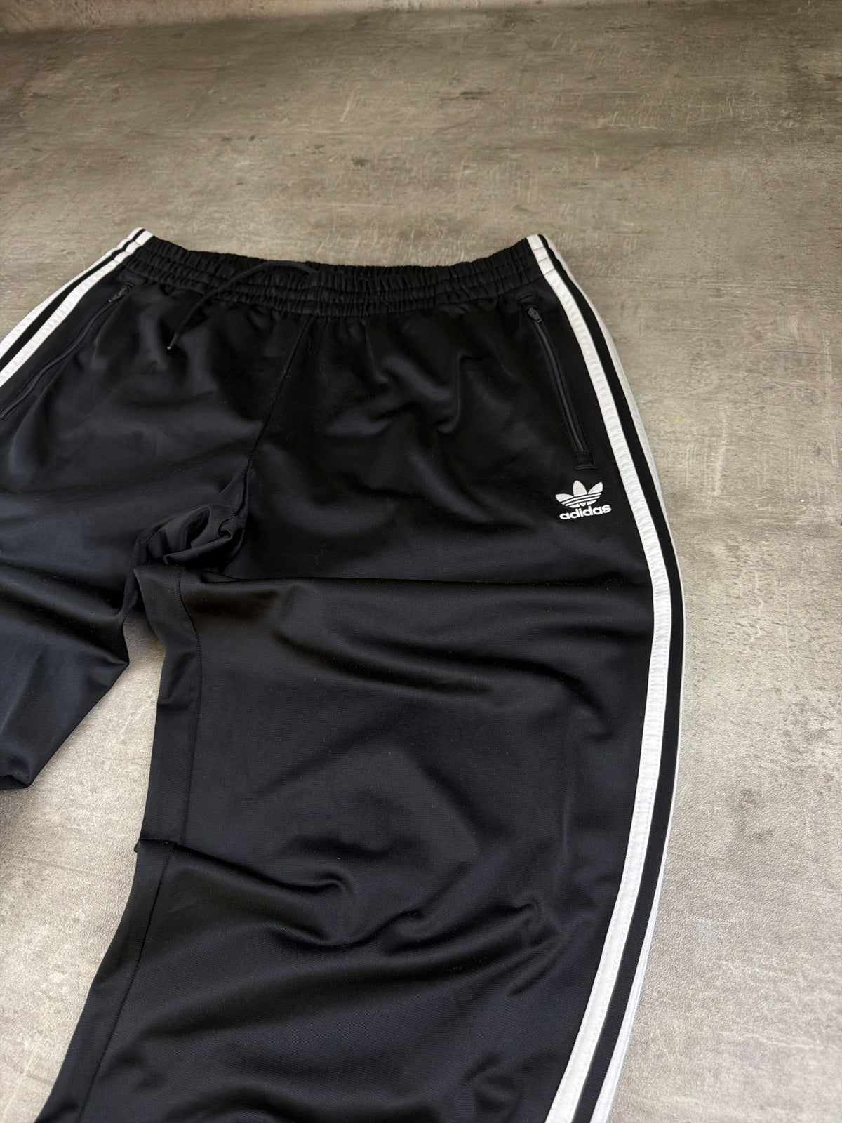 Adidas Originals Firebird Trackpants - Black / White Baggy Y2K Streetwear - Past Pieces