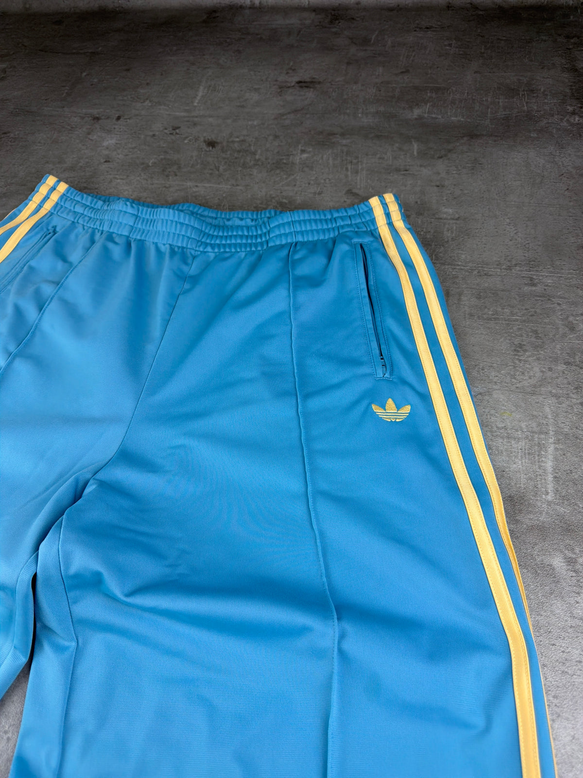 Adidas Trefoil Baggy Trackpants - Baby Blue / Yellow – Ansicht 5